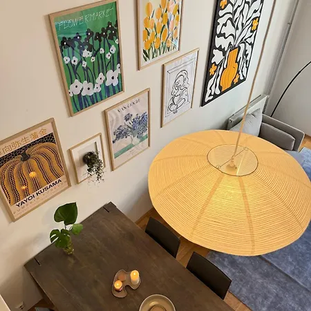 Botanical Bliss In Apartment